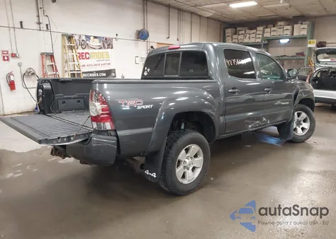 2011 Toyota Tacoma Base V6 z USA, uszkodzony, nr VIN 3TMLU4EN1BM062830